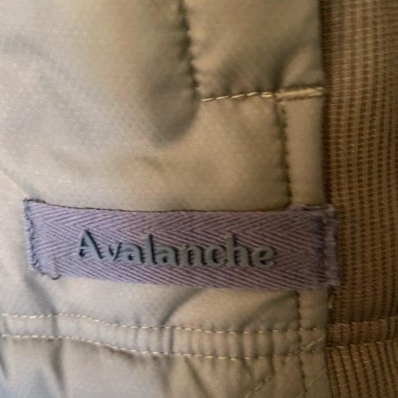 Tan Avalanche Vest. Warm and cozy. Fluffy and soft. Size M- - Picture 8 of 12